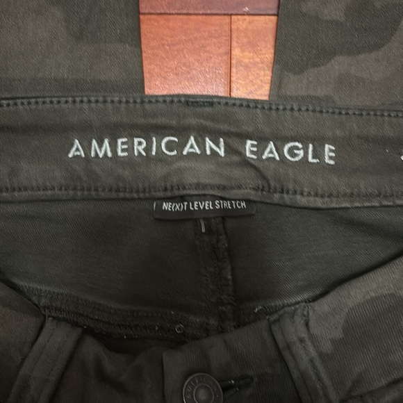 American Eagle Next Level Stretch Curvy Hi-Rise Jegging - Picture 3 of 4